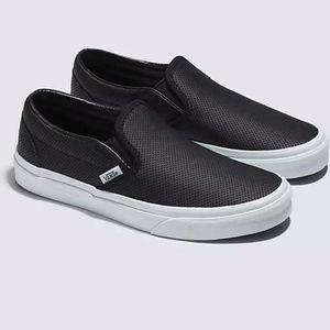 VANS SLIP-ON PERF LEATHER SHOE